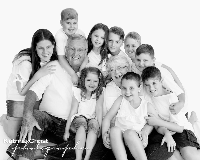 black and white family generation photographer brisbane