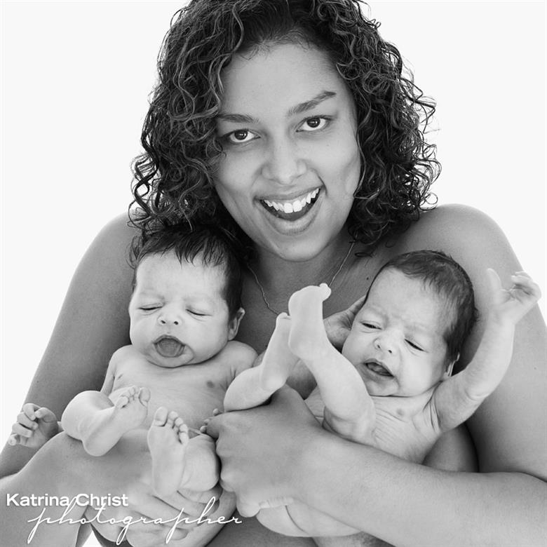 black and white family twin photographer brisbane